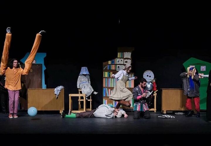 "دختر کفش عروسکی" در پردیس تهران به صحنه میرود "دختر کفش عروسکی" در پردیس تهران به صحنه میرود