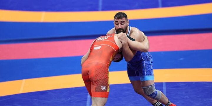 گلیج با شکست مقابل حریف روسی الاصل به نقره رسید گلیج با شکست مقابل حریف روسی الاصل به نقره رسید