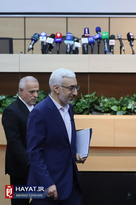 نشست خبری رئیس سازمان بورس و اوراق بهادار