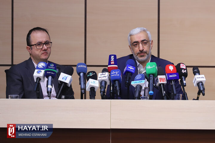 نشست خبری رئیس سازمان بورس و اوراق بهادار