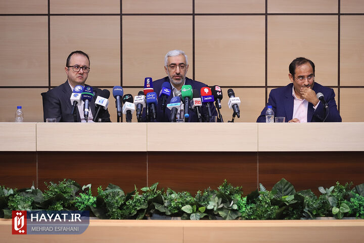 نشست خبری رئیس سازمان بورس و اوراق بهادار