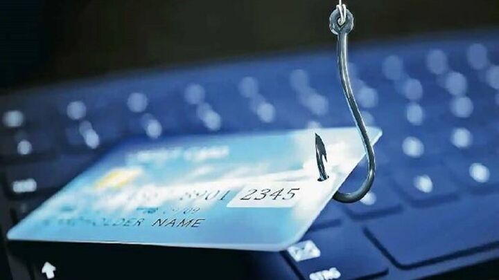 دستگیری اعضای باند کلاهبرداری اسکیمری در خراسان رضوی دستگیری اعضای باند کلاهبرداری اسکیمری در خراسان رضوی