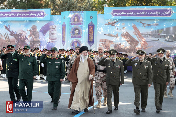 حضور فرمانده کل‌قوا در مراسم مشترک دانش‌آموختگی دانشجویان دانشگاه‌های افسری نیروهای مسلح