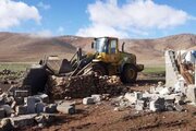 ۸۰۰ هزار متر مربع از اراضی دولتی سراوان رفع تصرف شد