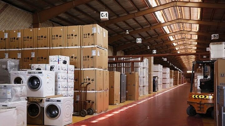 خودرو و لوازم خانگی در صف مزایده خودرو و لوازم خانگی در صف مزایده