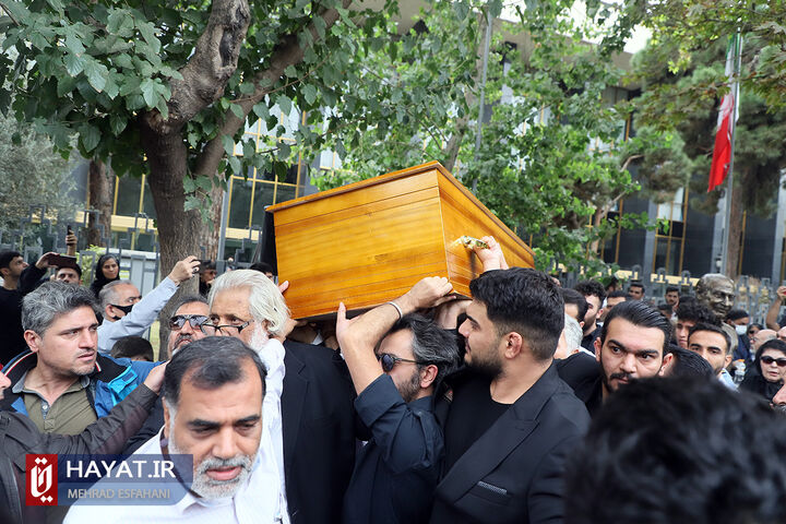 تشییع پیکر آتیلا پسیانی