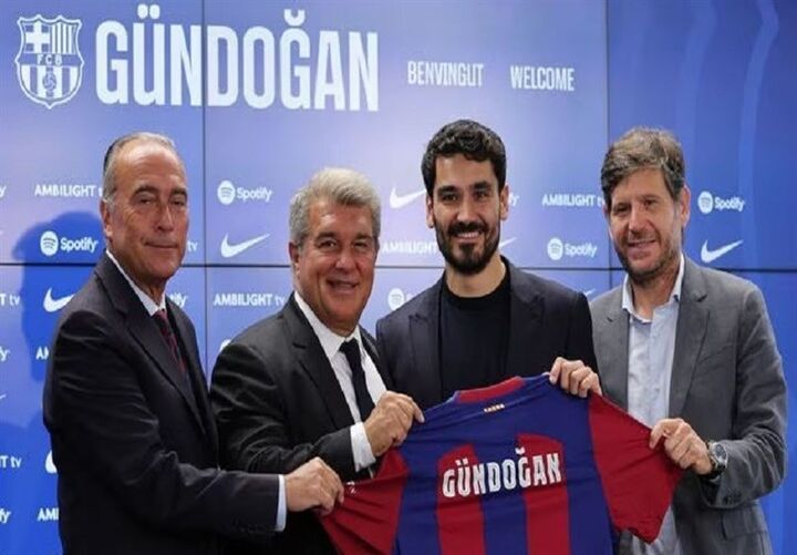 حق کمیسیون ۱۱.۶ میلیون یورویی بارسلونا برای خرید بازیکن حق کمیسیون ۱۱.۶ میلیون یورویی بارسلونا برای خرید بازیکن