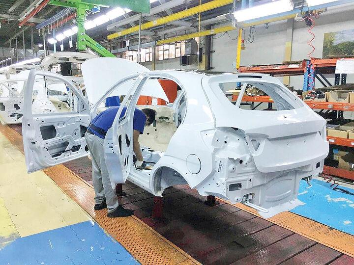 تولید این ۵ خودرو در ایران متوقف شد تولید این ۵ خودرو در ایران متوقف شد