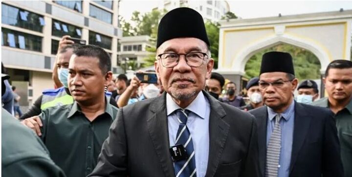 مالزی به فشار غرب برای محکوم کردن حماس نه گفت