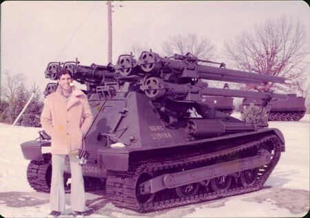 حس خدمتگذاری به وطن در وجود برادرم یک حس شاخص و روشن بود حس خدمتگذاری به وطن در وجود برادرم یک حس شاخص و روشن بود