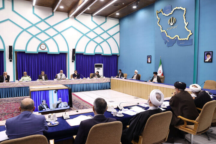 تصویب ضوابط حضور و فعالیت مسئولان و دستگاهها در فضای مجازی تصویب ضوابط حضور و فعالیت مسئولان و دستگاهها در فضای مجازی