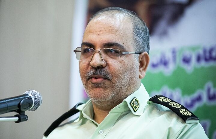 بیش از ۵۰۰ موبایل سرقتی کشف شد / دستگیری ۷۴ زورگیر و انهدام ۲۱ باند قاپزن + فیلم بیش از ۵۰۰ موبایل سرقتی کشف شد / دستگیری ۷۴ زورگیر و انهدام ۲۱ باند قاپزن + فیلم