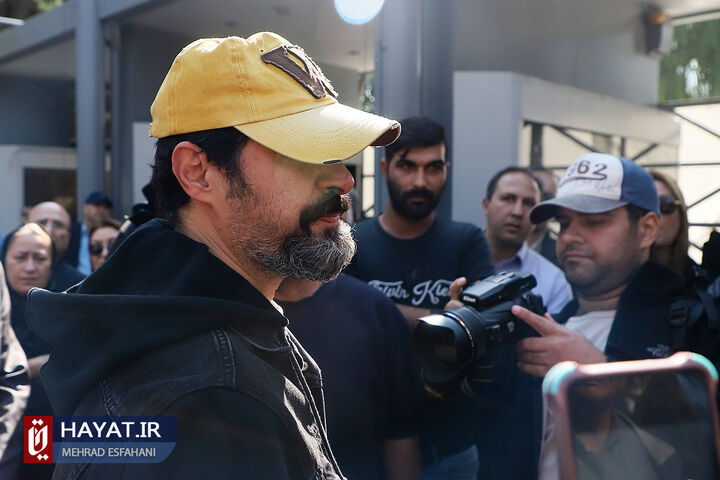 تشییع پیکر داریوش مهرجویی و وحیده محمدیفر