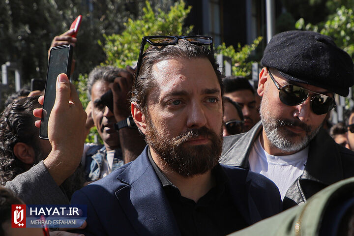 تشییع پیکر داریوش مهرجویی و وحیده محمدیفر