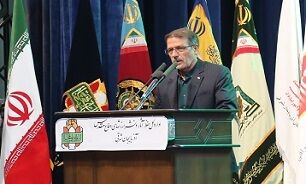 «فانوس» پُلی بین گنجینه دفاع مقدس، هنرمندان و نسل جوان است «فانوس» پُلی بین گنجینه دفاع مقدس، هنرمندان و نسل جوان است