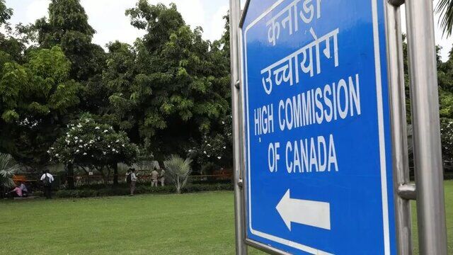 کانادا ۴۱ دیپلماتش را از هند خارج کرد
