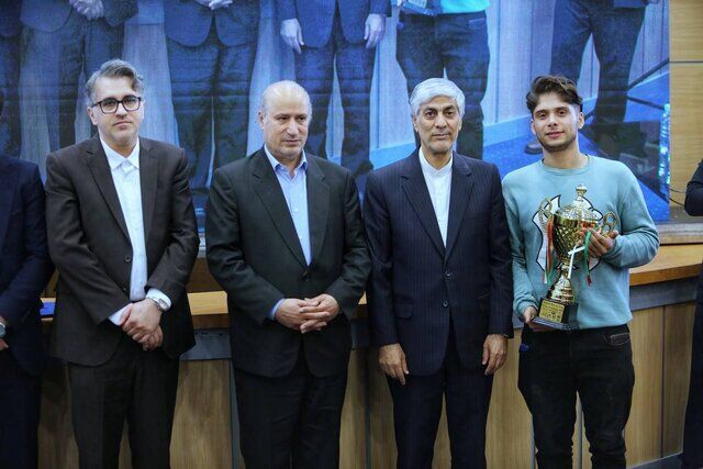 تشکیل تیم ملی فوتبال الکترونیک/ تاج: مطمئنم در قطر موفق میشویم تشکیل تیم ملی فوتبال الکترونیک/ تاج: مطمئنم در قطر موفق میشویم