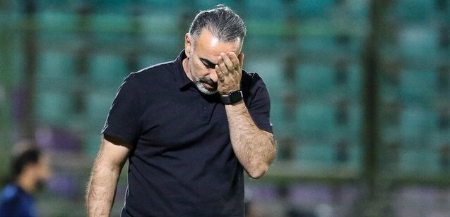 فکری: تعویضهای اجباری کارمان را خراب کرد فکری: تعویضهای اجباری کارمان را خراب کرد