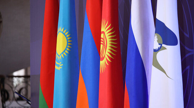 ایران و اتحادیه اقتصادی اوراسیا تا پایان ۲۰۲۳ توافقنامه تجارت آزاد امضا میکنند ایران و اتحادیه اقتصادی اوراسیا تا پایان ۲۰۲۳ توافقنامه تجارت آزاد امضا میکنند