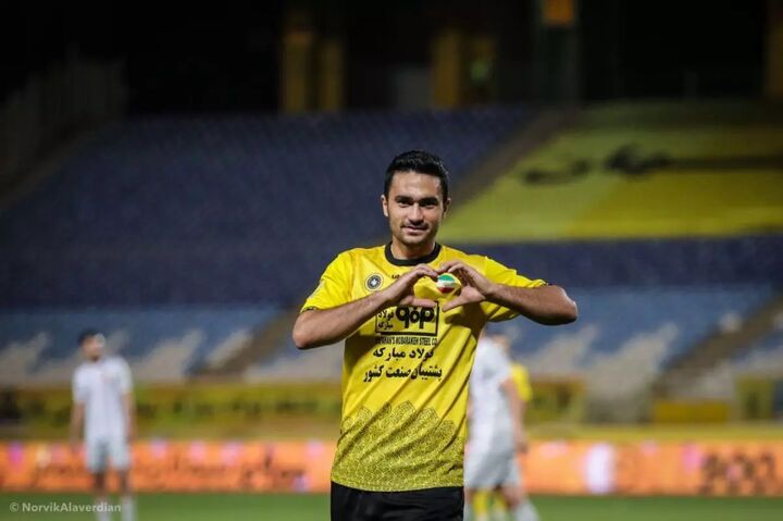 کریمی: برای صعود باید بازی را ببریم/ کار سختی در پیش داریم کریمی: برای صعود باید بازی را ببریم/ کار سختی در پیش داریم