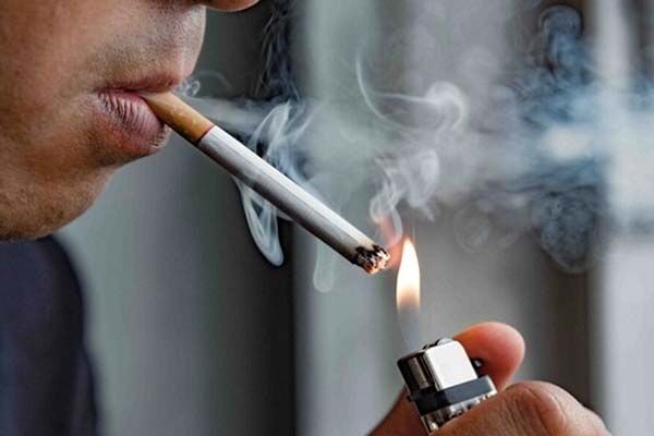 نوجوانانی که سیگار شکارشان می‌کند/ شروع دخانیات در ایران از 13 سالگی!