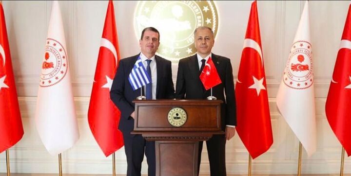 توافق مهم ترکیه و یونان در خصوص مسئله پناهجویان توافق مهم ترکیه و یونان در خصوص مسئله پناهجویان