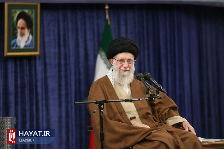 دیدار رهبر انقلاب با اعضای کنگره بزرگداشت شهدای استان لرستان