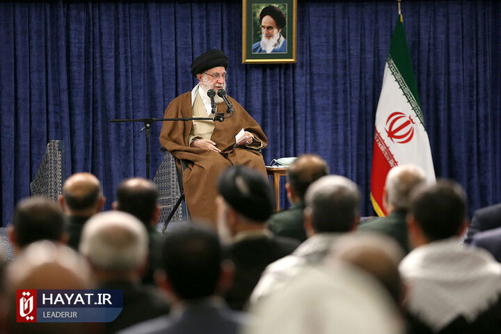 دیدار رهبر انقلاب با اعضای کنگره بزرگداشت شهدای استان لرستان