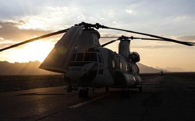 بالگرد شینوک برای اولینبار در رزمایش نزاجا شبانه پرواز کرد بالگرد شینوک برای اولینبار در رزمایش نزاجا شبانه پرواز کرد