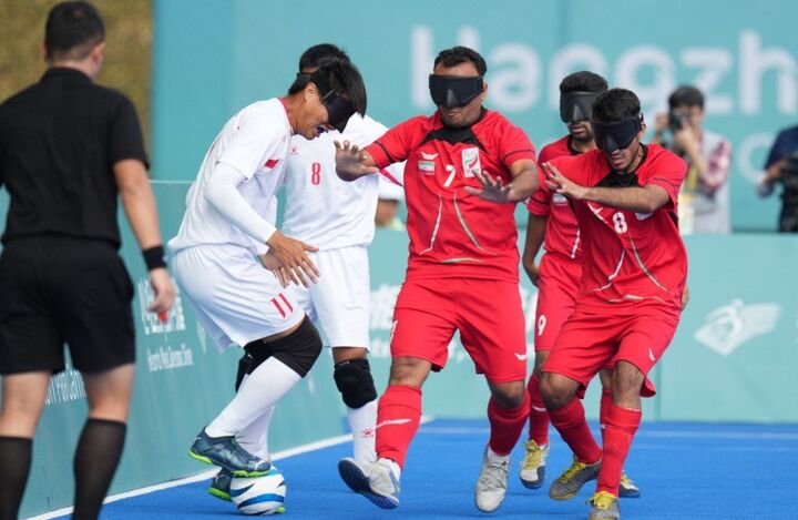 تیم فوتبال نابینایان نایب قهرمان شد تیم فوتبال نابینایان نایب قهرمان شد