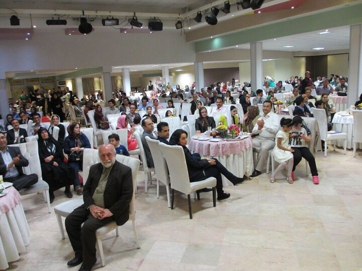 برخورد با هنجارشکنی مراسم روز پزشک در آمل برخورد با هنجارشکنی مراسم روز پزشک در آمل