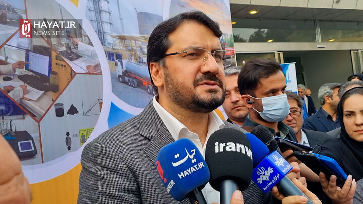 مردم از آزادراه شیراز - اصفهان رایگان تردد کنند + فیلم مردم از آزادراه شیراز - اصفهان رایگان تردد کنند + فیلم