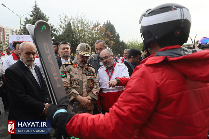 هلال احمر رکن اساسی برای پدافند غیرعامل محسوب می شود هلال احمر رکن اساسی برای پدافند غیرعامل محسوب می شود