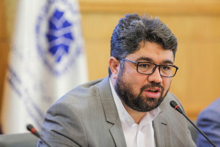 کاهش سن صندوق تامیناجتماعی از ۴۱ به ۳۹ سال کاهش سن صندوق تامیناجتماعی از ۴۱ به ۳۹ سال