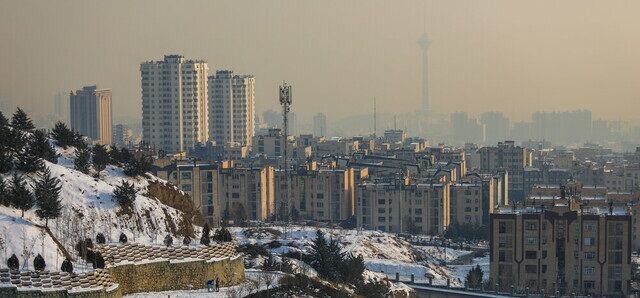 کیفیت هوای تهران برای گروههای حساس ناسالم است کیفیت هوای تهران برای گروههای حساس ناسالم است