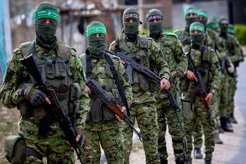 مبارزان قسام پیاده نظام دشمن را هدف قرار دادند