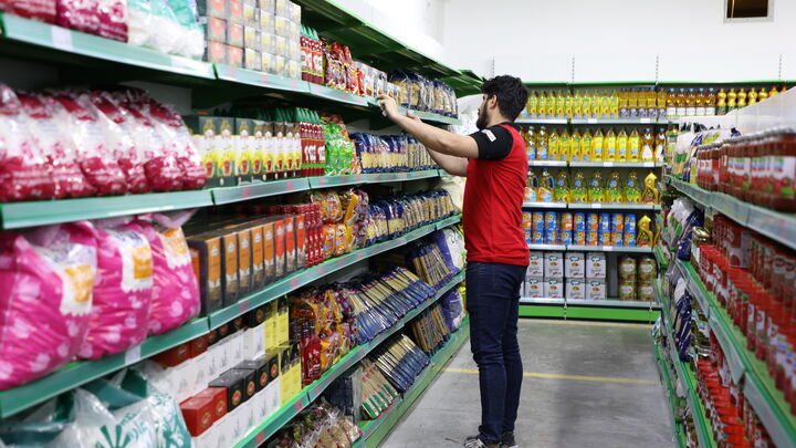 بانک جهانی: تورم مواد غذایی در ایران نصف شد بانک جهانی: تورم مواد غذایی در ایران نصف شد