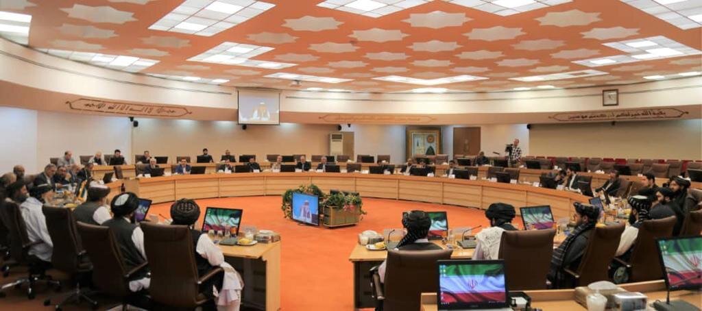 «ملا برادر» مقام ارشد اقتصادی طالبان با وزیر کشور دیدار کرد