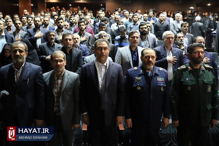 نقش معلمان در حفظ ارزشهای انقلاب نقش معلمان در حفظ ارزشهای انقلاب