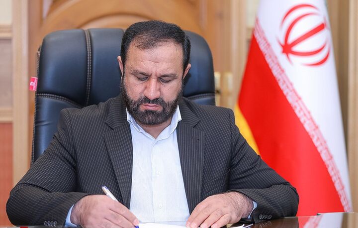 استقرار گشت تعزیرات در فرودگاه امام (ره) برای کنترل قیمت بلیتهای اربعین استقرار گشت تعزیرات در فرودگاه امام (ره) برای کنترل قیمت بلیتهای اربعین