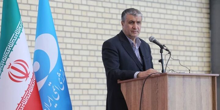 رئیس سازمان انرژی اتمی: در ۵ منطقه ساحلی کشور نیروگاه برق هستهای احداث میشود رئیس سازمان انرژی اتمی: در ۵ منطقه ساحلی کشور نیروگاه برق هستهای احداث میشود