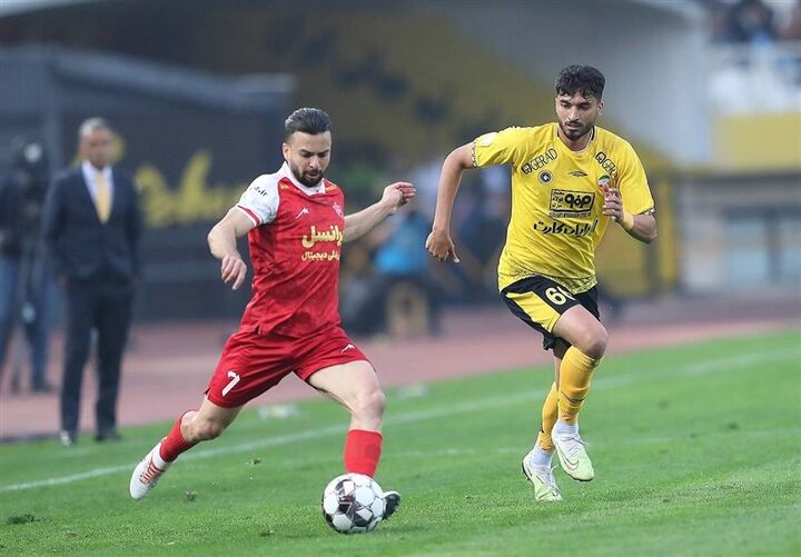 سپاهان یک - پرسپولیس صفر/ برتری سخت طلایی پوشان در الکلاسیکو سپاهان یک - پرسپولیس صفر/ برتری سخت طلایی پوشان در الکلاسیکو