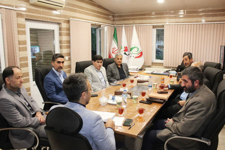 پیگیری تامین اعتبار مصوبات سفر استانی رئیس جمهور در بنیاد آذربایجان شرقی پیگیری تامین اعتبار مصوبات سفر استانی رئیس جمهور در بنیاد آذربایجان شرقی
