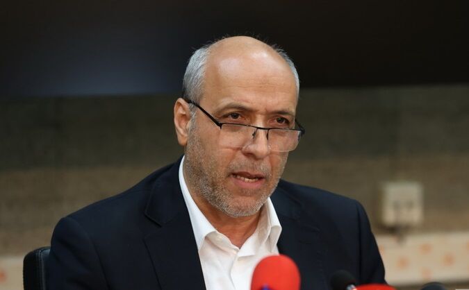 پاسخ عجیب تشکری هاشمی به تاخیر 5 ساعته اتوبوس ها؛ «وضع همینه» +فیلم پاسخ عجیب تشکری هاشمی به تاخیر 5 ساعته اتوبوس ها؛ «وضع همینه» +فیلم