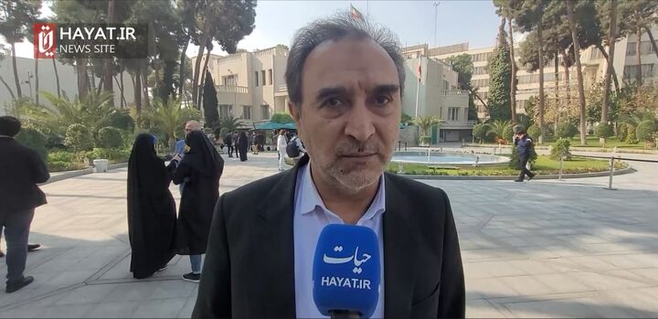 ایران از آمریکا به دیوان بین المللی دادگستری شکایت می کند ایران از آمریکا به دیوان بین المللی دادگستری شکایت می کند