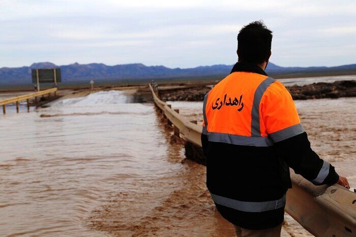 بارش‌های پاییزی و طوفان در راه است/ استان بوشهر در حالت آماده باش