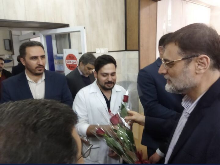 بنیاد شهید هیچگونه مشکلی در زمینه تهیه ویلچرهای تولید داخل برای ایثارگران ندارد بنیاد شهید هیچگونه مشکلی در زمینه تهیه ویلچرهای تولید داخل برای ایثارگران ندارد