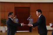 تسلیم استوارنامه سفیر آکرودیته کشورمان به رئیس‌جمهور مغولستان