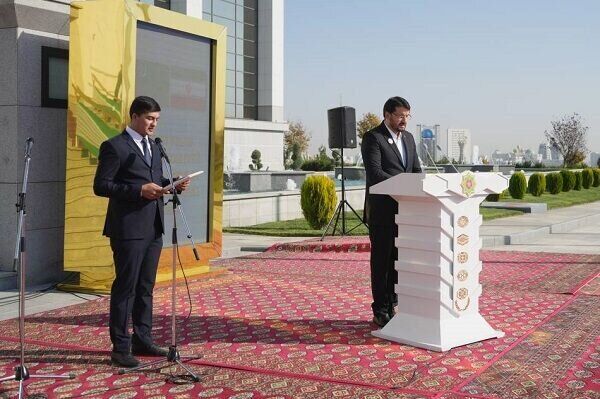 حجم مبادلات تجاری ایران و ترکمنستان به یک میلیارد دلار افزایش می‌یابد