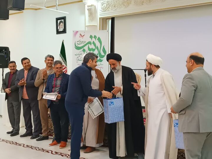 تجلیل از پرستاران بیمارستان امام خمینی (ره) مشهد  تجلیل از پرستاران بیمارستان امام خمینی (ره) مشهد